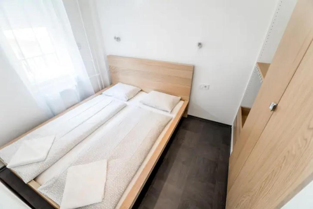 Hi-Bp Sunny Home Apartments In The Heart Of Budapest Eksteriør bilde