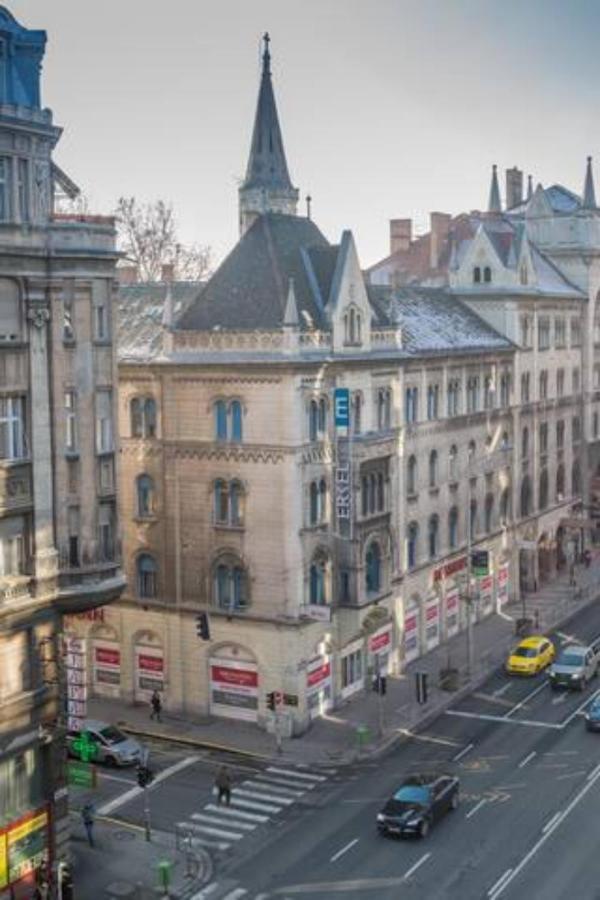 Hi-Bp Sunny Home Apartments In The Heart Of Budapest Eksteriør bilde