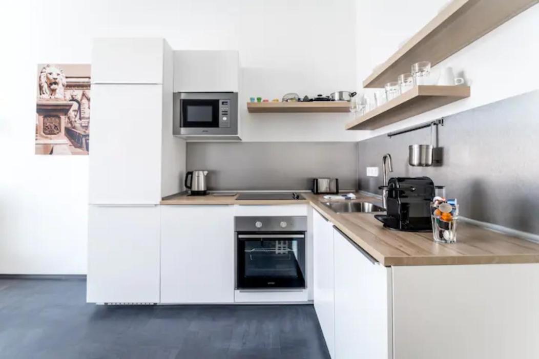 Hi-Bp Sunny Home Apartments In The Heart Of Budapest Eksteriør bilde